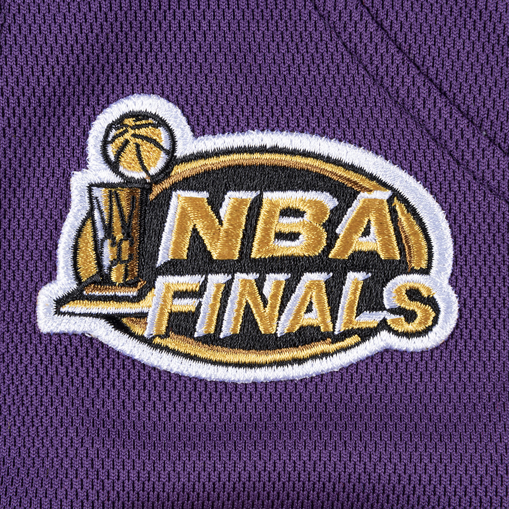 Mitchell & Ness Men's Mitchell & Ness Kobe Bryant Purple Los Angeles Lakers  2001 NBA Finals Hardwood Classics Authentic Player - Jersey